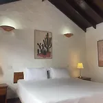埃斯特法尼亚别墅度假屋 * 普拉亚布兰卡