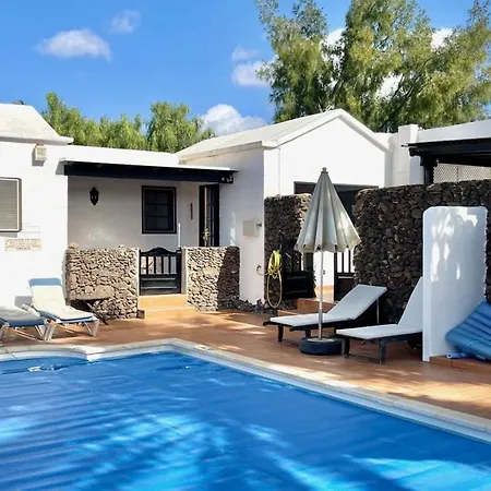 埃斯特法尼亚别墅度假屋 普拉亚布兰卡