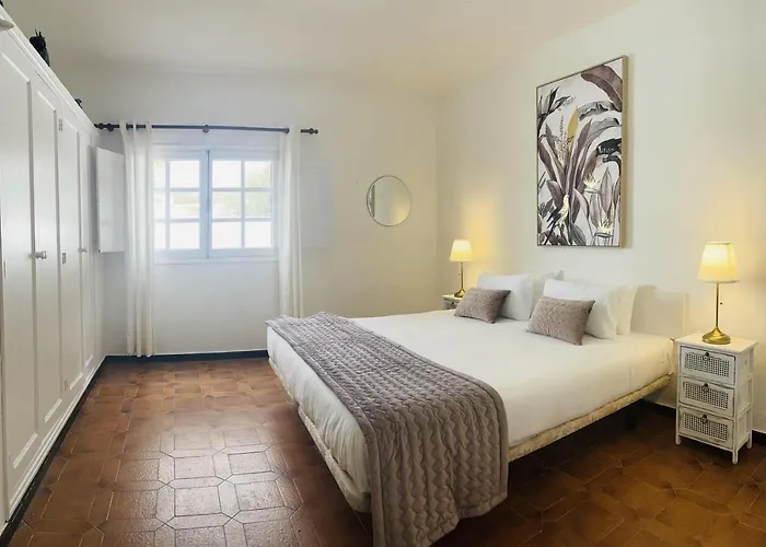 埃斯特法尼亚别墅度假屋 * 普拉亚布兰卡