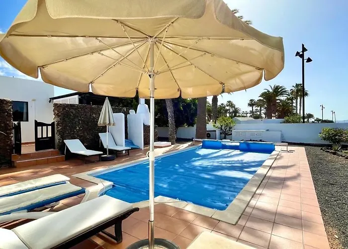 度假居 埃斯特法尼亚别墅度假屋